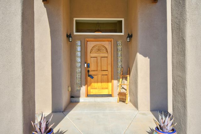 6621 Nagoya Road NE, Rio Rancho, NM 87144