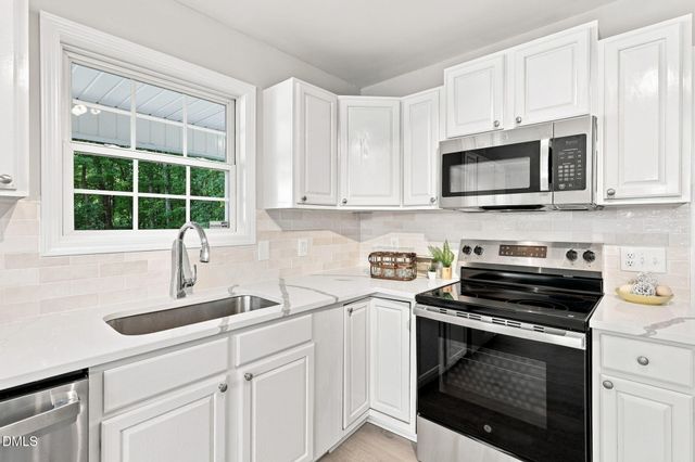 1065 S Windrace Trail, Sanford, NC 27332
