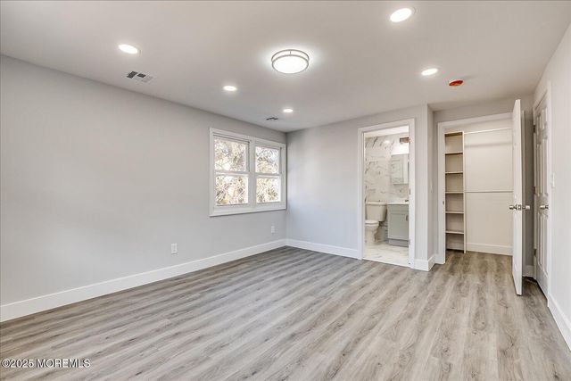 31 Smullen Street, Sayreville, NJ 08872