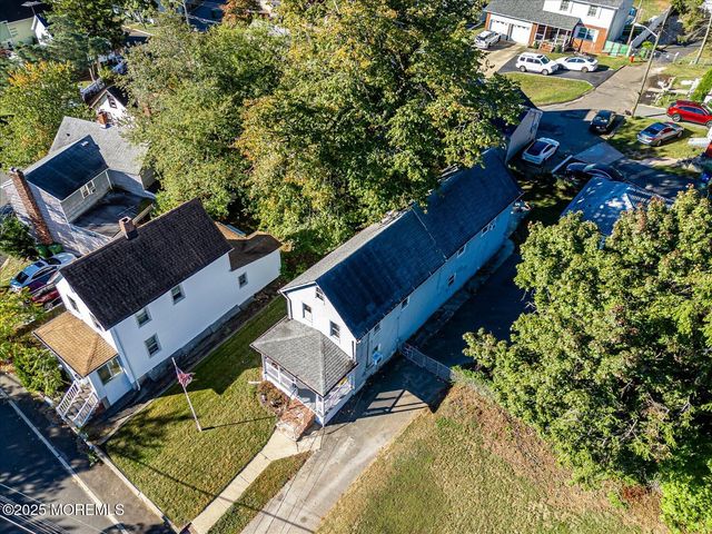 31 Smullen Street, Sayreville, NJ 08872