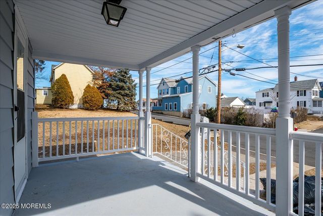 31 Smullen Street, Sayreville, NJ 08872