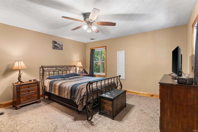 307 S Beach Drive, Monticello, IN 47960