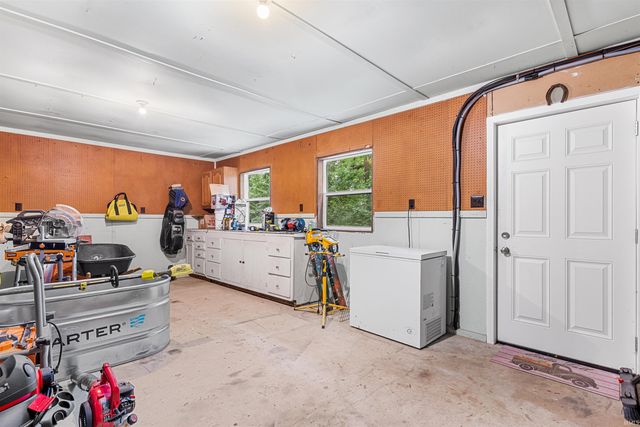 307 S Beach Drive, Monticello, IN 47960