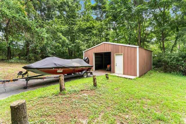 307 S Beach Drive, Monticello, IN 47960