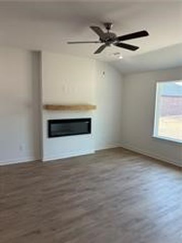 818 Heeler Avenue, Lowell, AR 72745