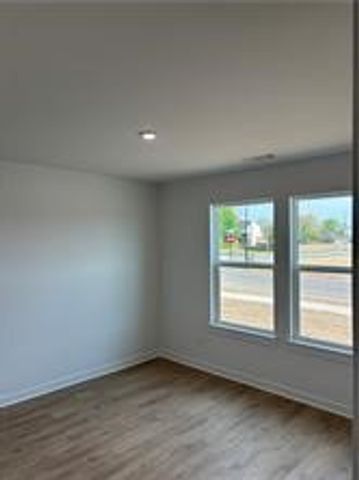 818 Heeler Avenue, Lowell, AR 72745