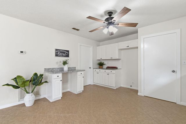 8892 E Buffalo Circle, Willis, TX 77378