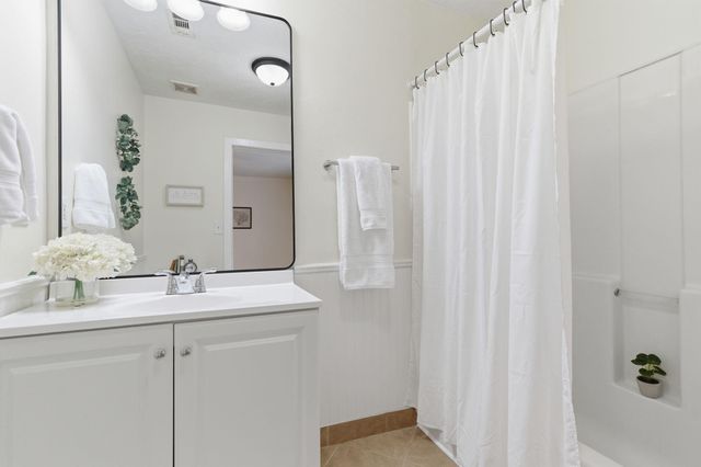 8892 E Buffalo Circle, Willis, TX 77378