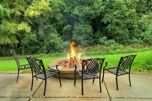 W238S5976 Prairie Wolf COURT, Waukesha, WI 53189