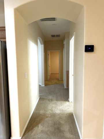 1812 E Beverly Road, Phoenix, AZ 85042