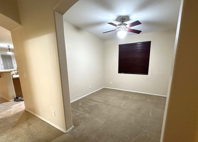 1812 E Beverly Road, Phoenix, AZ 85042