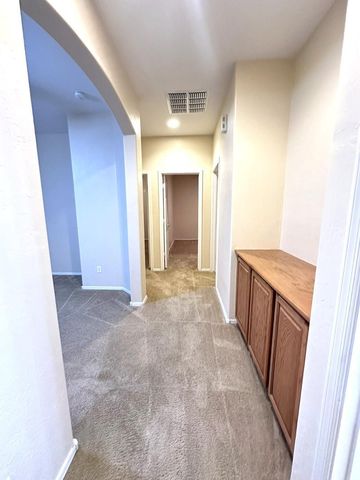 1812 E Beverly Road, Phoenix, AZ 85042