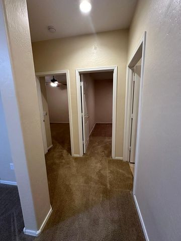 1812 E Beverly Road, Phoenix, AZ 85042