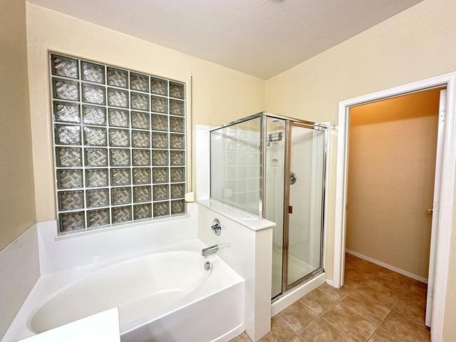 1812 E Beverly Road, Phoenix, AZ 85042