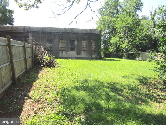 1326 MARKLEY ST, Norristown, PA 19401
