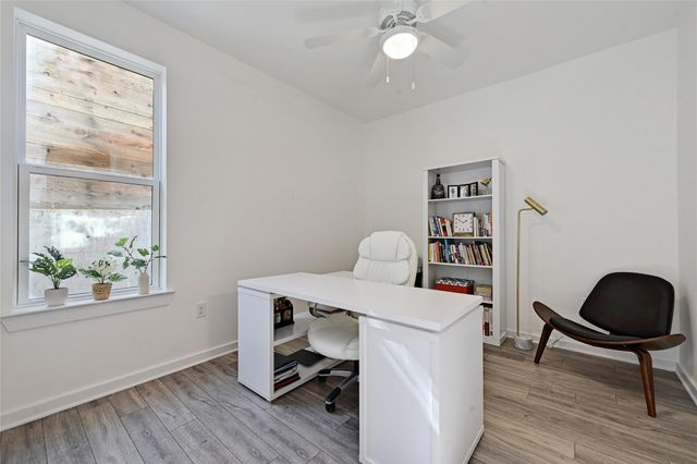 2804 S 1st ST 2106, Austin, TX 78704