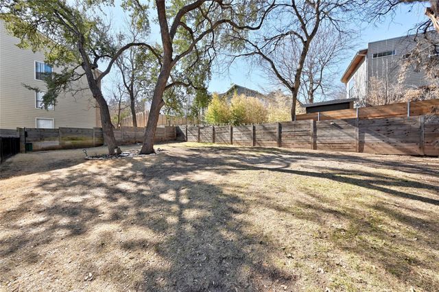 2804 S 1st ST 2106, Austin, TX 78704