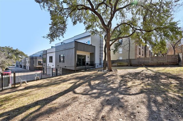 2804 S 1st ST 2106, Austin, TX 78704