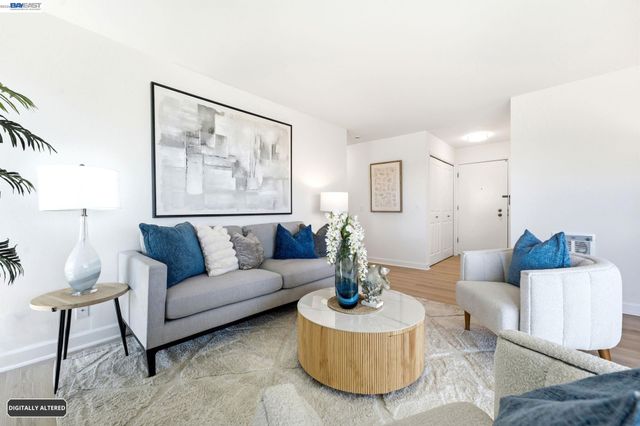 1075 Shell Blvd 11, Foster City, CA 94404