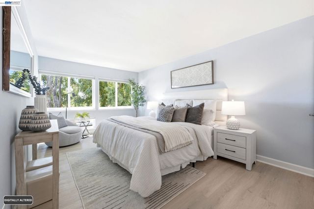 1075 Shell Blvd 11, Foster City, CA 94404
