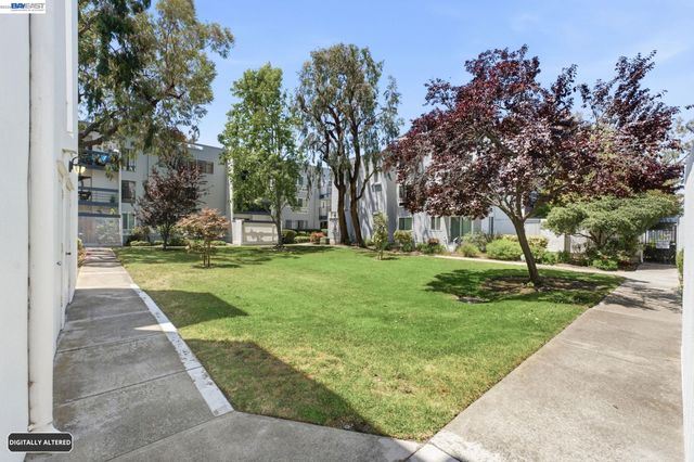 1075 Shell Blvd 11, Foster City, CA 94404