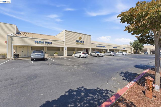 1075 Shell Blvd 11, Foster City, CA 94404