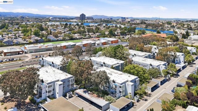 1075 Shell Blvd 11, Foster City, CA 94404