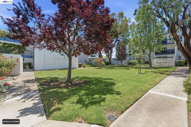 1075 Shell Blvd 11, Foster City, CA 94404