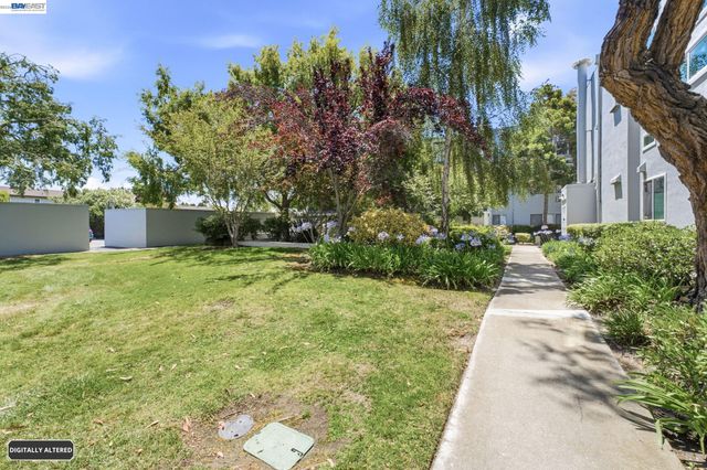 1075 Shell Blvd 11, Foster City, CA 94404