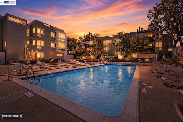 1075 Shell Blvd 11, Foster City, CA 94404