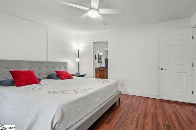 633 E Lynches River Road, Lamar, SC 29069