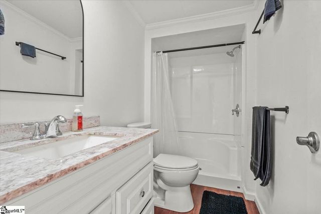 633 E Lynches River Road, Lamar, SC 29069
