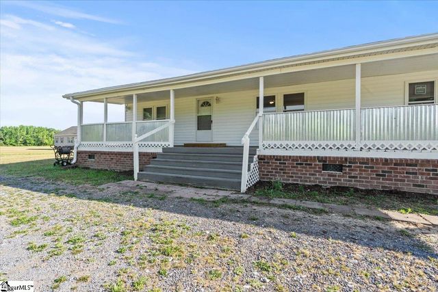 633 E Lynches River Road, Lamar, SC 29069
