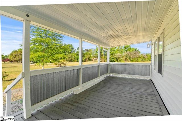 633 E Lynches River Road, Lamar, SC 29069