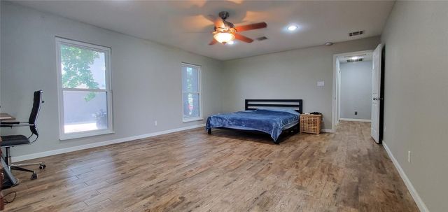 10108 Woodhollow Drive, Conroe, TX 77385