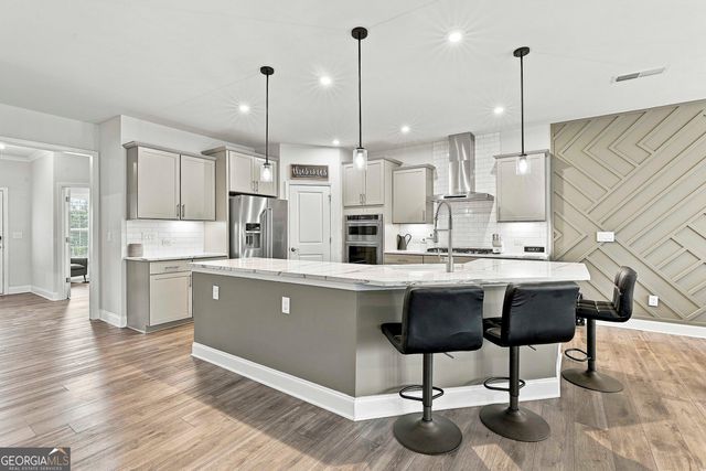 302 Cain Avenue, Peachtree City, GA 30269
