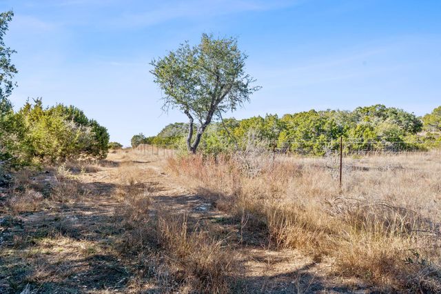 500 C Pursley RD, Dripping Springs, TX 78620