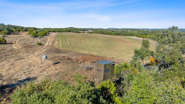 500 C Pursley RD, Dripping Springs, TX 78620
