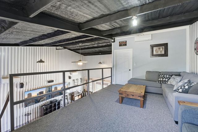 500 C Pursley RD, Dripping Springs, TX 78620