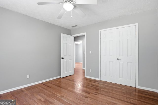 2201 Colonial Oak Way, Stone Mountain, GA 30087