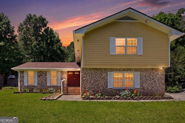 2201 Colonial Oak Way, Stone Mountain, GA 30087