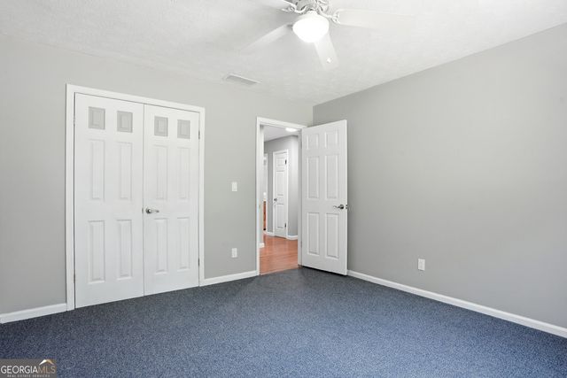 2201 Colonial Oak Way, Stone Mountain, GA 30087