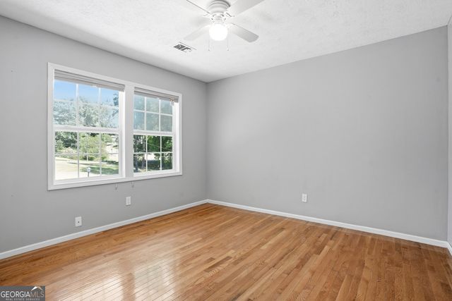 2201 Colonial Oak Way, Stone Mountain, GA 30087