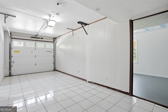 2201 Colonial Oak Way, Stone Mountain, GA 30087