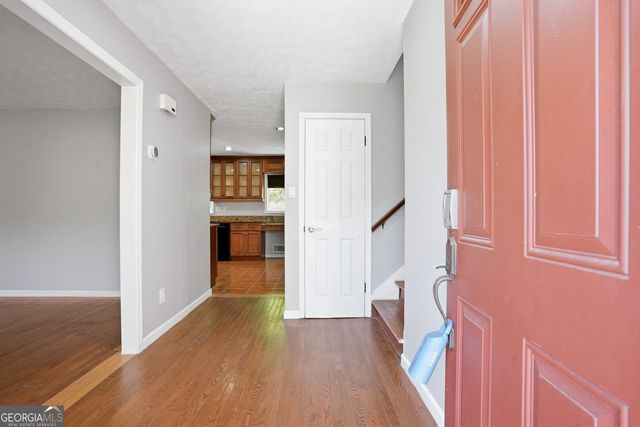 2201 Colonial Oak Way, Stone Mountain, GA 30087