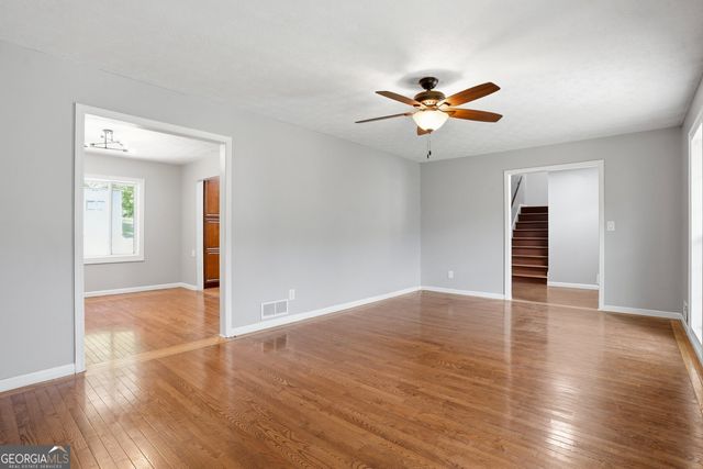 2201 Colonial Oak Way, Stone Mountain, GA 30087