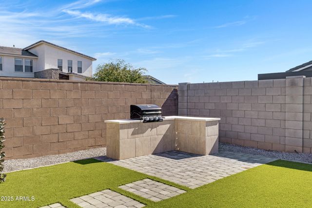 10051 E TALON Avenue, Mesa, AZ 85212