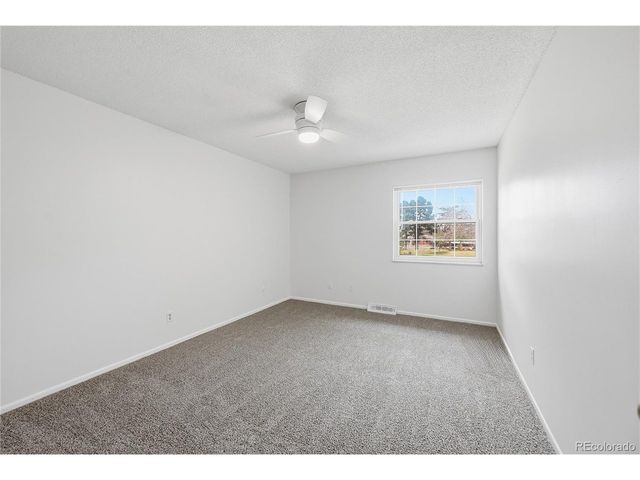 2770 S Heather Gardens Way, Aurora, CO 80014