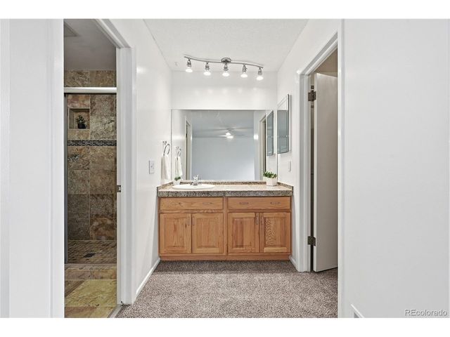 2770 S Heather Gardens Way, Aurora, CO 80014