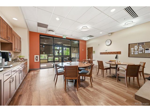 2770 S Heather Gardens Way, Aurora, CO 80014